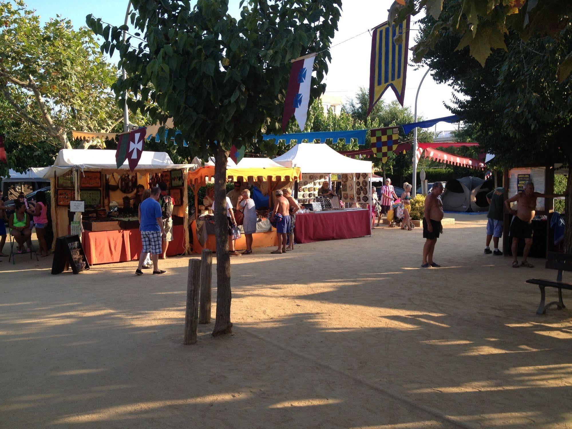 Camping El Camell Pineda de Mar Kültér fotó